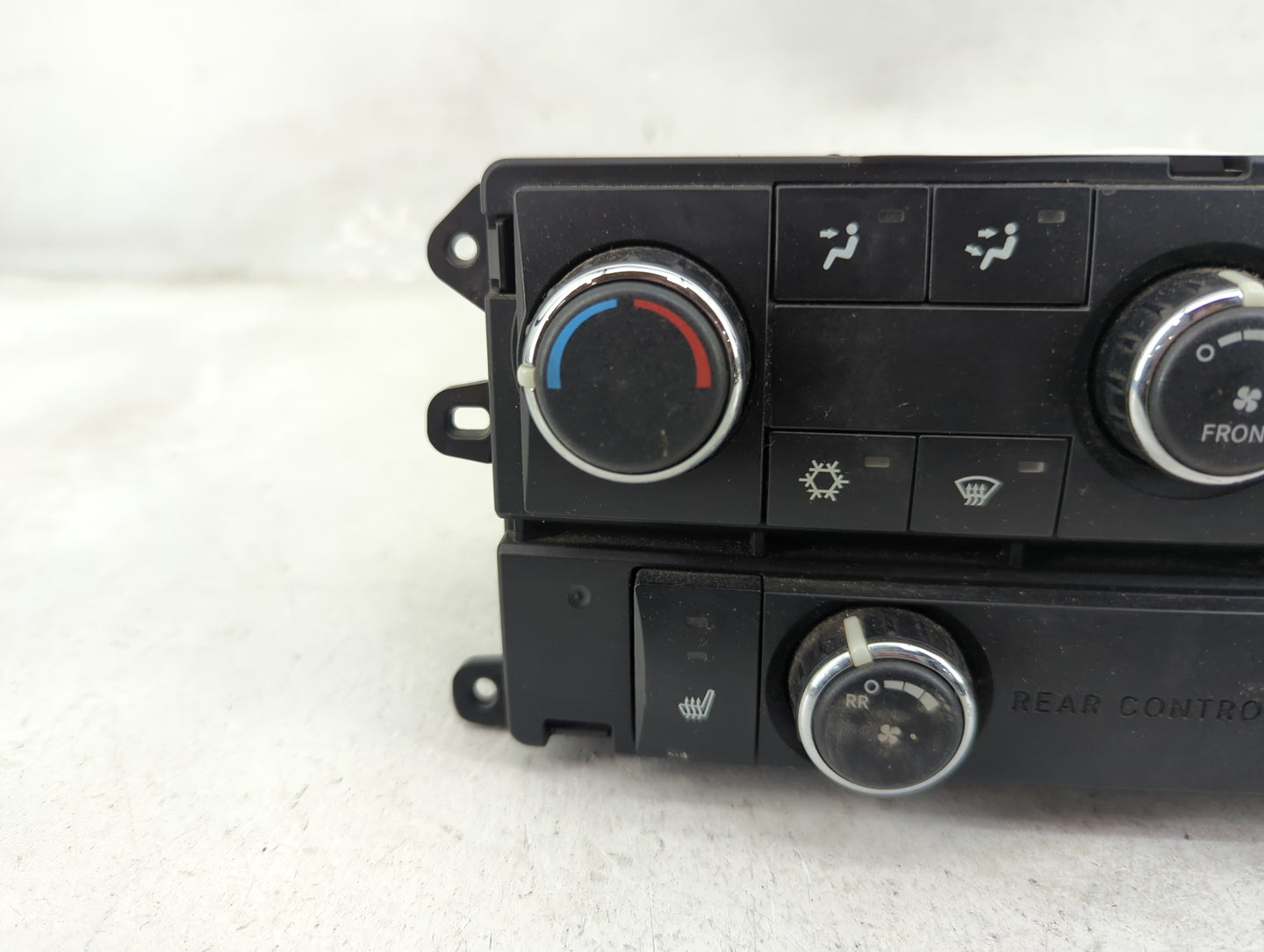 2009 Chrysler Town and Country Climate Control Module Temperature AC/Heater Replacement P/N:P55111804AH Fits Fits 2008 2010 