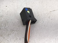 2009 Chrysler Town and Country Passenger Side View Mirror - Right Door Mirror OEM Used - Oemusedautoparts1.com