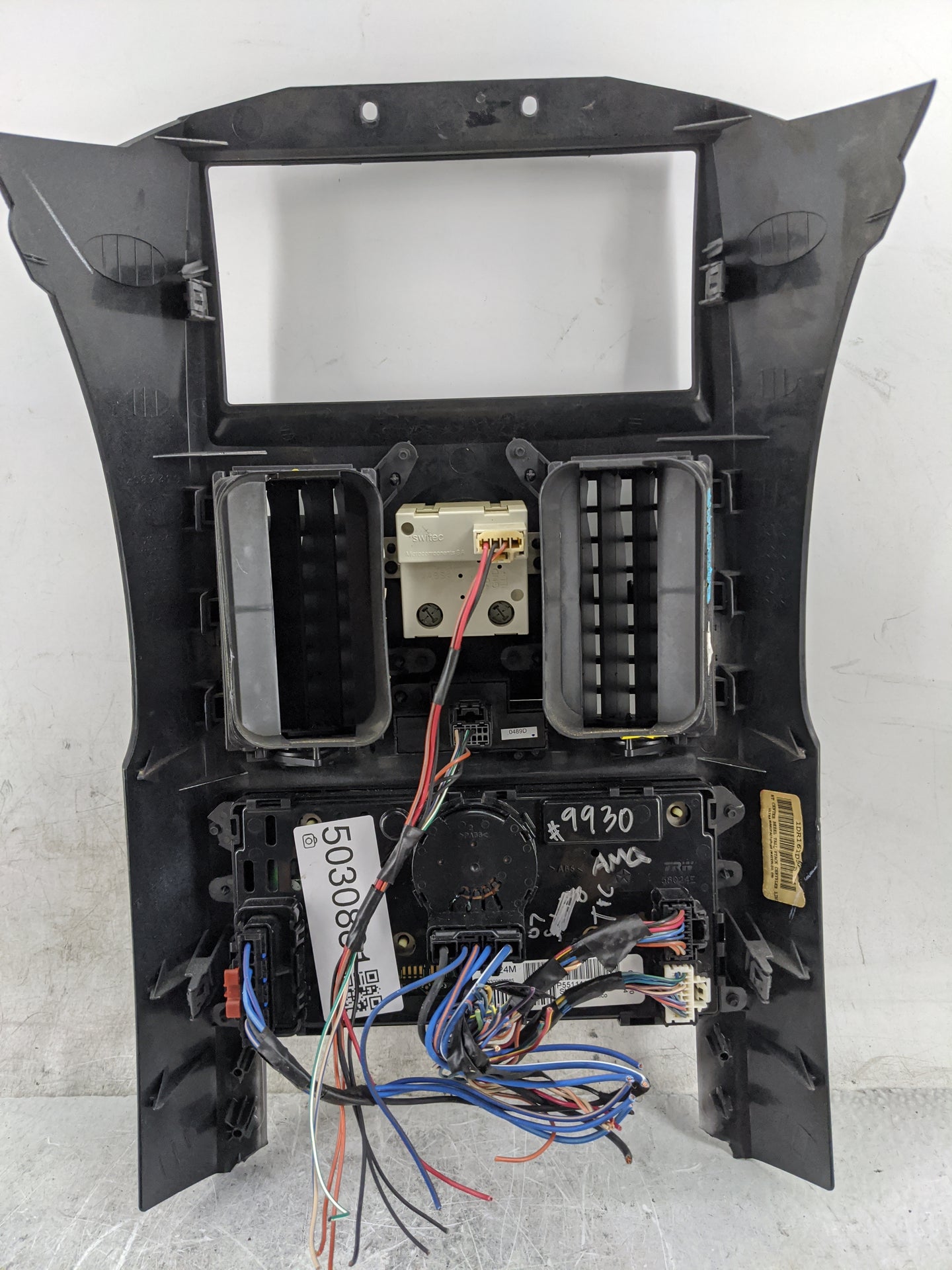 2009 Chrysler Town and Country Climate Control Module Temperature AC/Heater Replacement P/N:P55111805AI 58024M Fits Fits 200