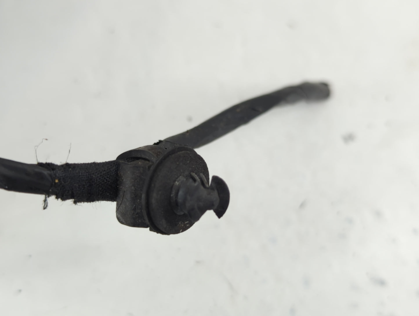 2008-2010 Chrysler Town & Country Driver Side View Mirror - Left Door Mirror OEM Used - Oemusedautoparts1.com