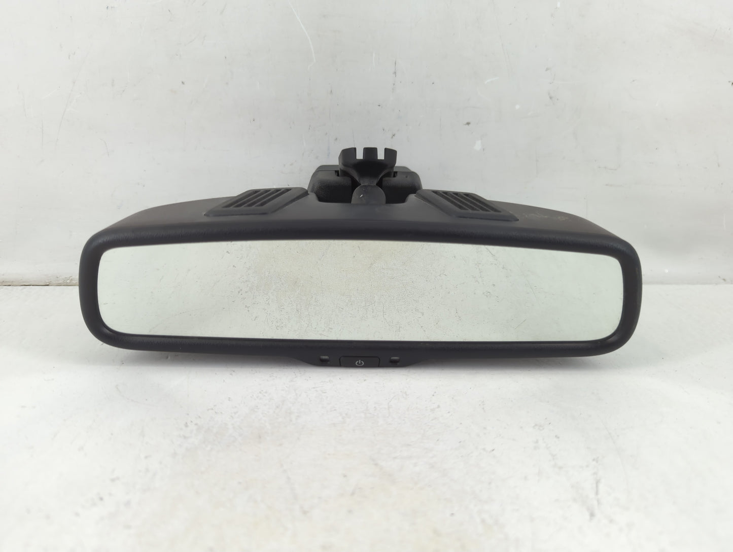 2009 Chrysler Town & Country Interior Rear View Mirror Replacement OEM P/N:05113707AA Fits OEM Used Auto Parts - Oemusedauto