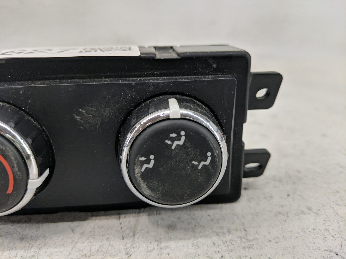 2008-2010 Chrysler Town & Country Climate Control Module Temperature AC/Heater Replacement P/N:55111810AD Fits OEM Used Auto