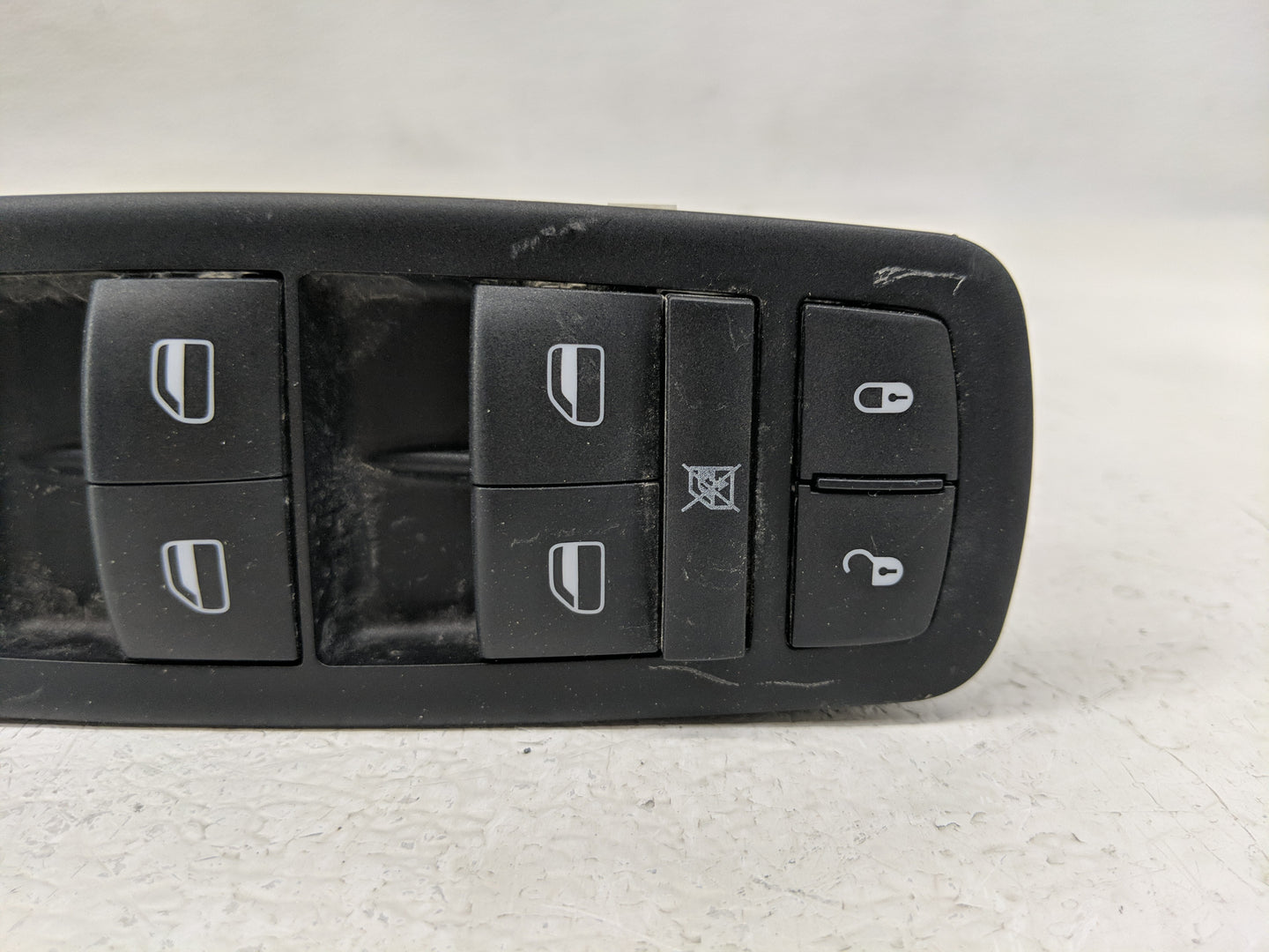2008-2011 Chrysler Town & Country Master Power Window Switch Replacement Driver Side Left Fits Fits 2008 2009 2010 2011 OEM 