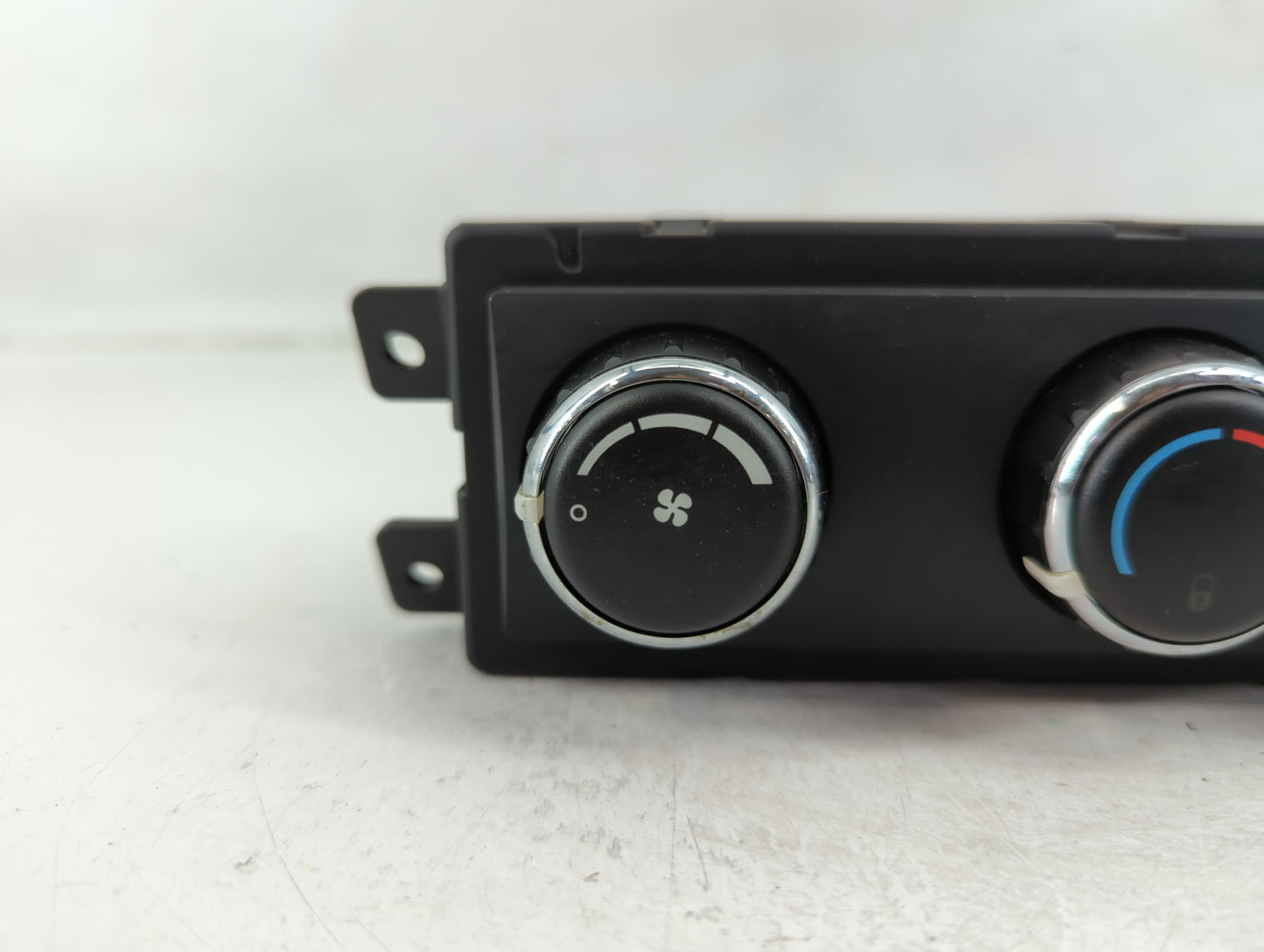 2008-2010 Chrysler Town & Country Climate Control Module Temperature AC/Heater Replacement P/N:55111810AD Fits OEM Used Auto