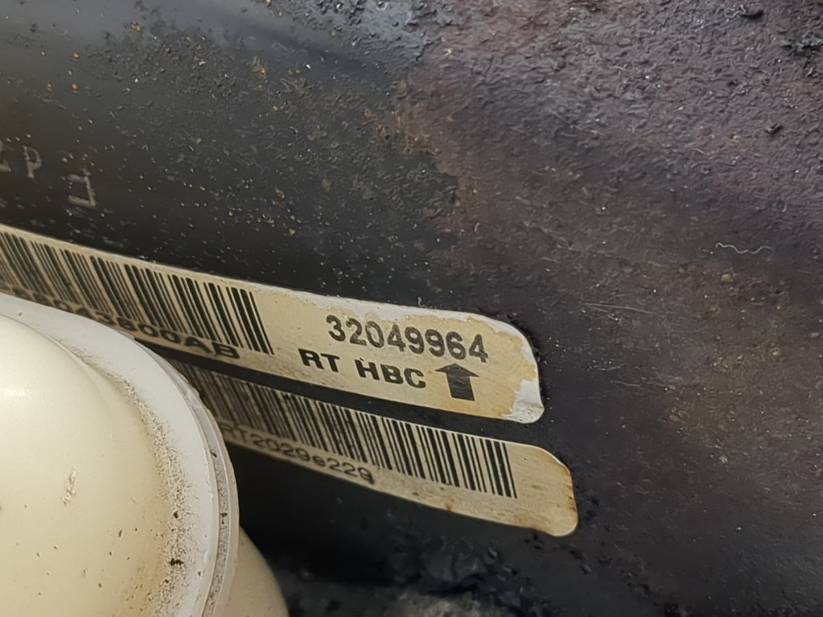 2008-2011 Chrysler Town & Country Brake Master Cylinder 1292011 - Oemusedautoparts1.com