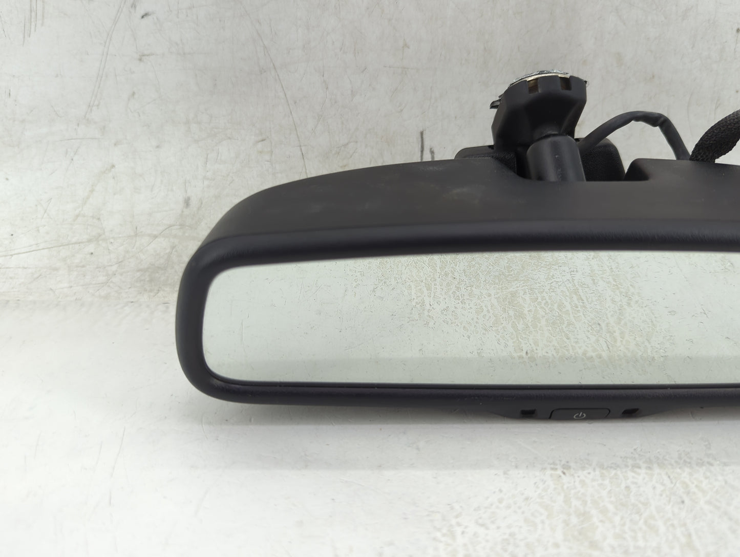 2009 Chrysler Town & Country Interior Rear View Mirror Replacement OEM P/N:05113615AA Fits OEM Used Auto Parts - Oemusedauto