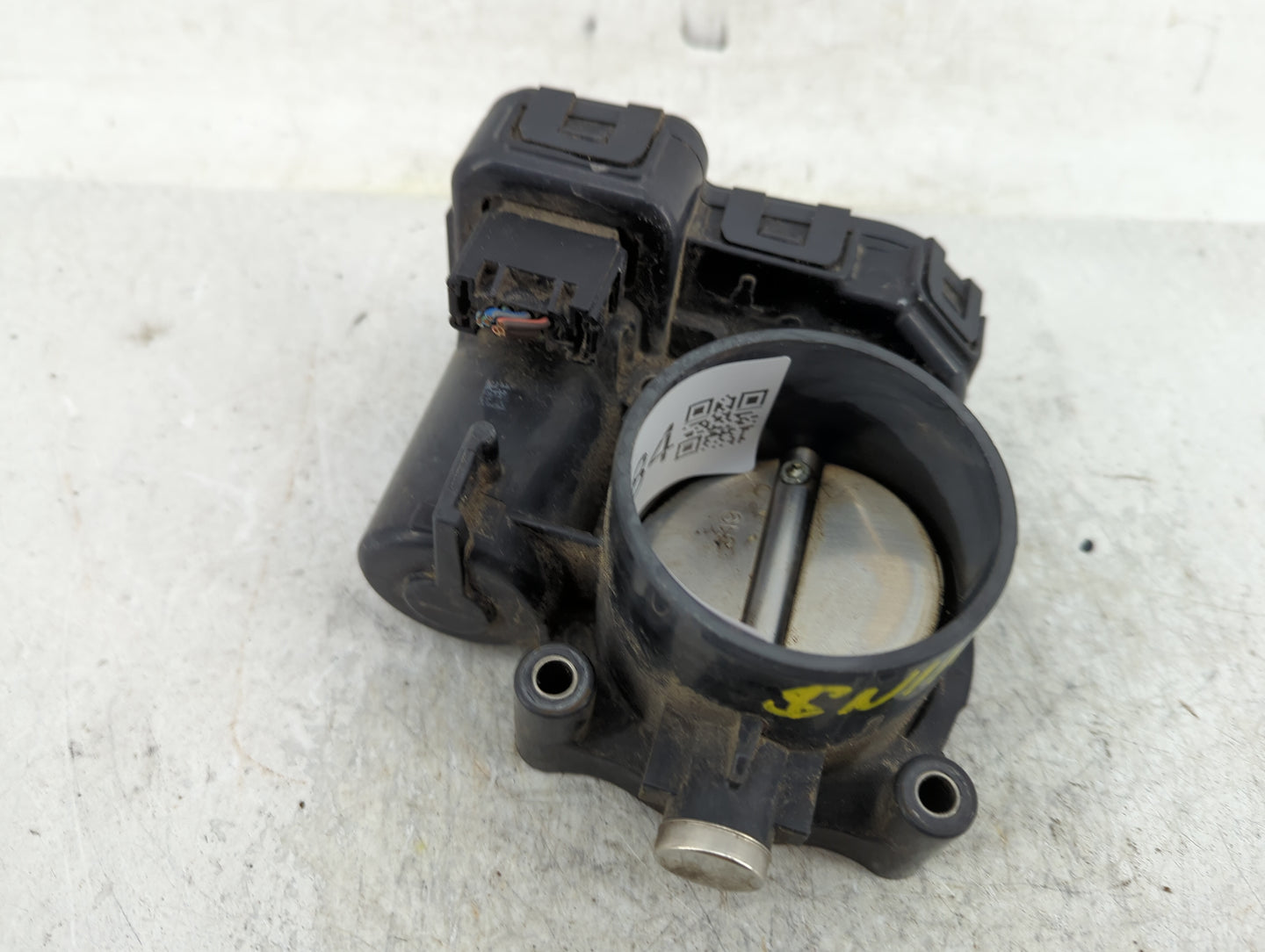2008-2010 Chrysler Town & Country Throttle Body P/N:04593858AB Fits Fits 2008 2009 2010 2011 OEM Used Auto Parts - Oemusedau