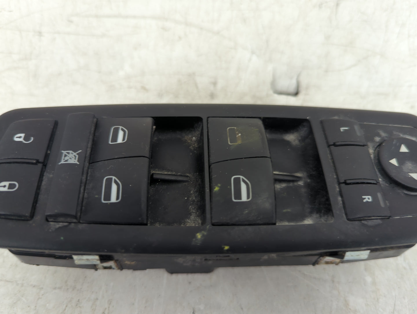 2008-2010 Chrysler Town & Country Master Power Window Switch Replacement Driver Side Left Fits Fits 2008 2009 2010 OEM Used 