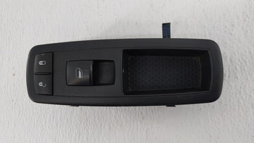 2009 Chrysler Town & Country Passeneger Right Power Window Switch - Oemusedautoparts1.com