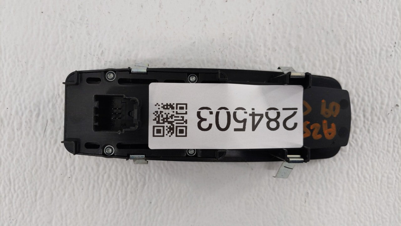 2009 Chrysler Town & Country Passeneger Right Power Window Switch - Oemusedautoparts1.com
