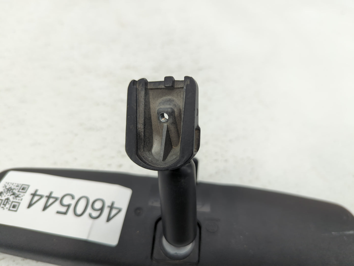 2009 Chrysler Town & Country Interior Rear View Mirror Replacement OEM P/N:E8011083 Fits OEM Used Auto Parts - Oemusedautopa