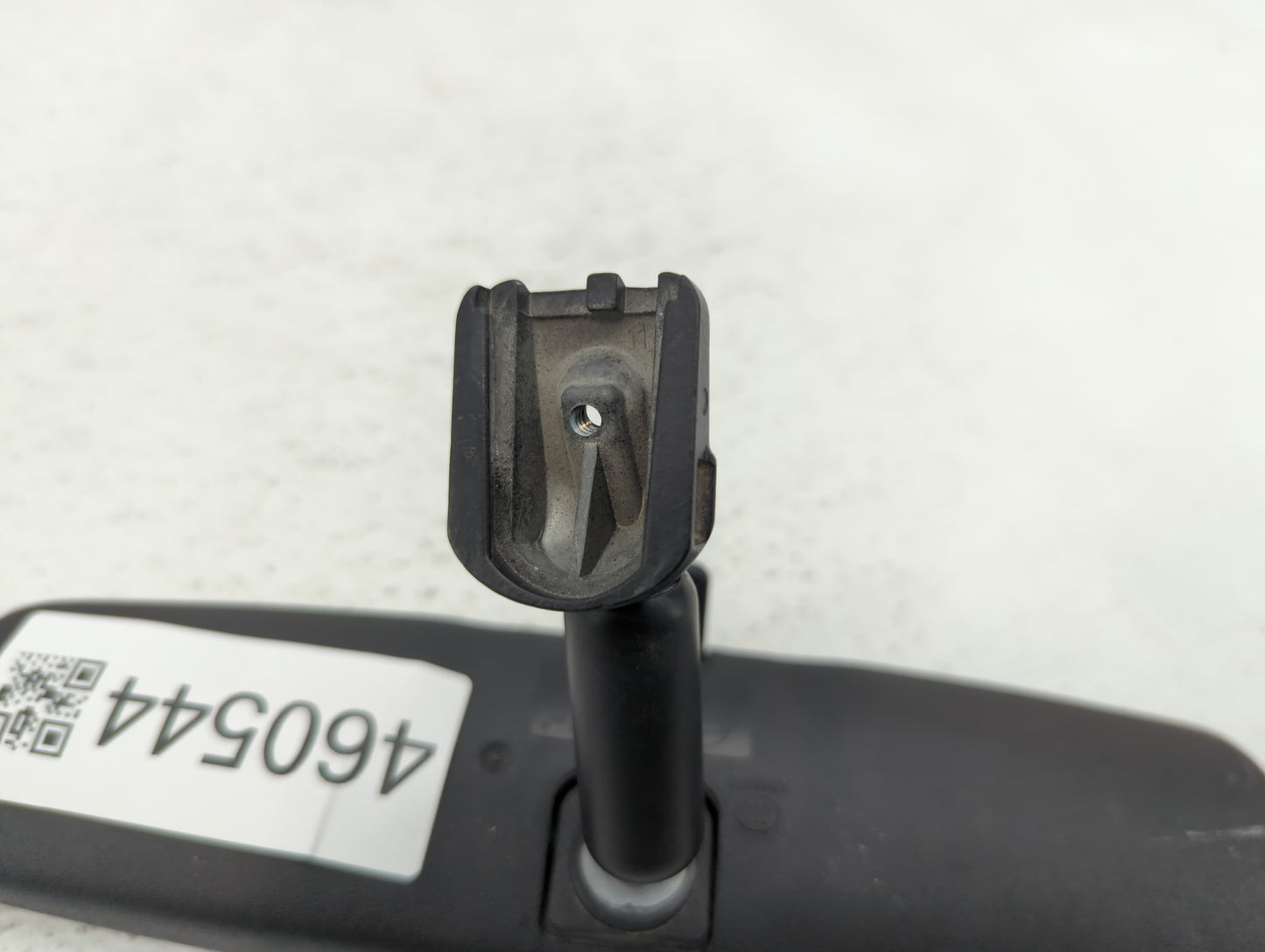 2009 Chrysler Town & Country Interior Rear View Mirror Replacement OEM P/N:E8011083 Fits OEM Used Auto Parts - Oemusedautopa