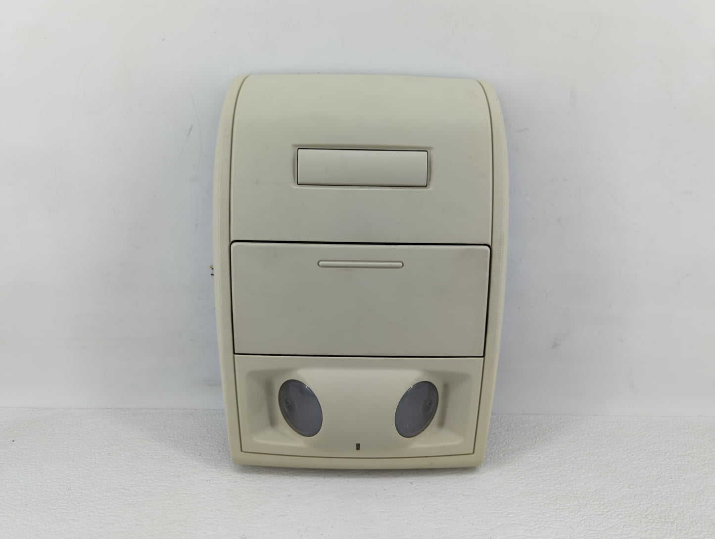 2009 Chrysler Town & Country Overhead Roof Console Light Beige - Oemusedautoparts1.com