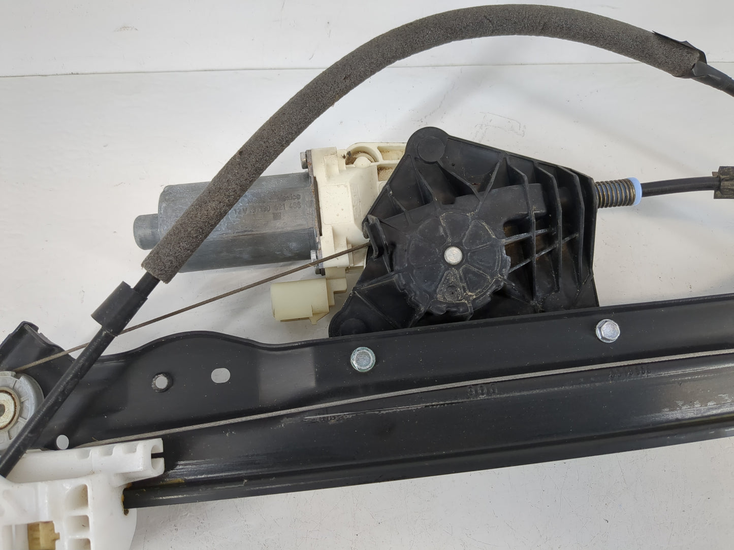 2009 Dodge Avenger Driver Front Left Power Window Motor - Oemusedautoparts1.com