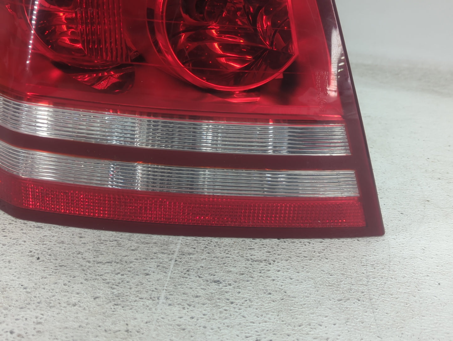 2008-2010 Dodge Avenger Tail Light Assembly Driver Left OEM P/N:05116221AD 05303991AD Fits Fits 2008 2009 2010 OEM Used Auto
