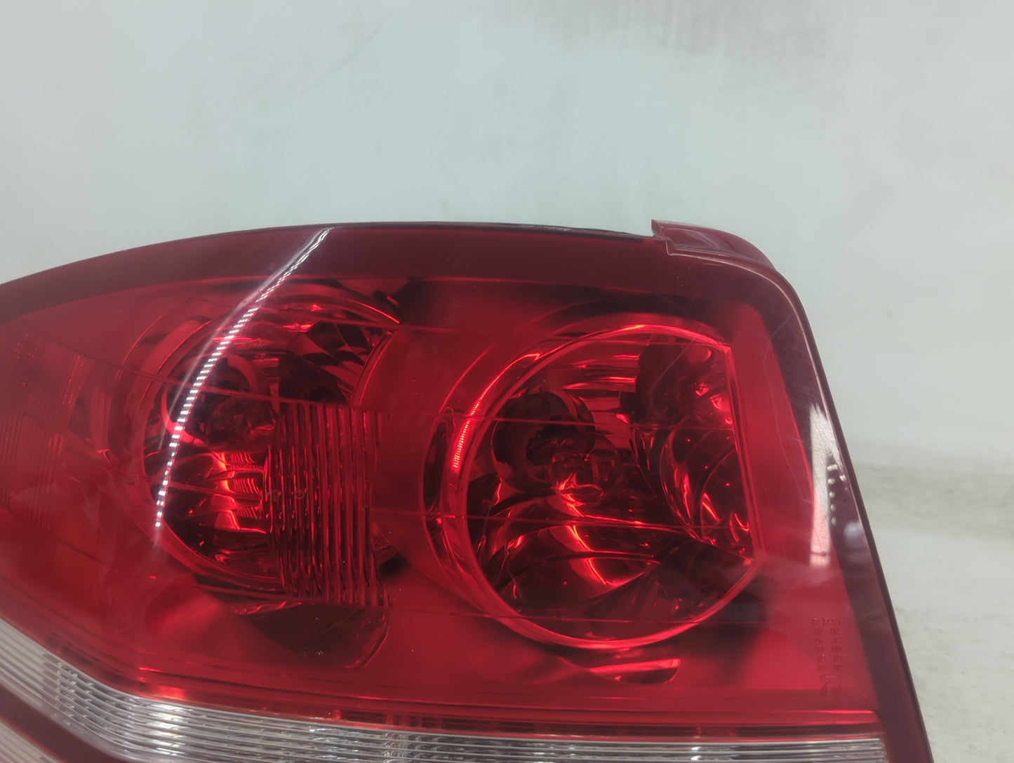 2008-2010 Dodge Avenger Tail Light Assembly Driver Left OEM P/N:05116221AD 05303991AD Fits Fits 2008 2009 2010 OEM Used Auto