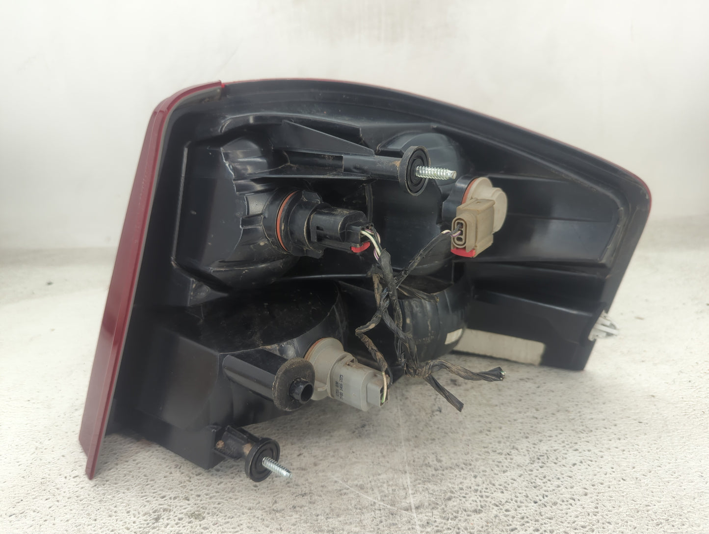 2008-2010 Dodge Avenger Tail Light Assembly Driver Left OEM P/N:05116221AD 05303991AD Fits Fits 2008 2009 2010 OEM Used Auto