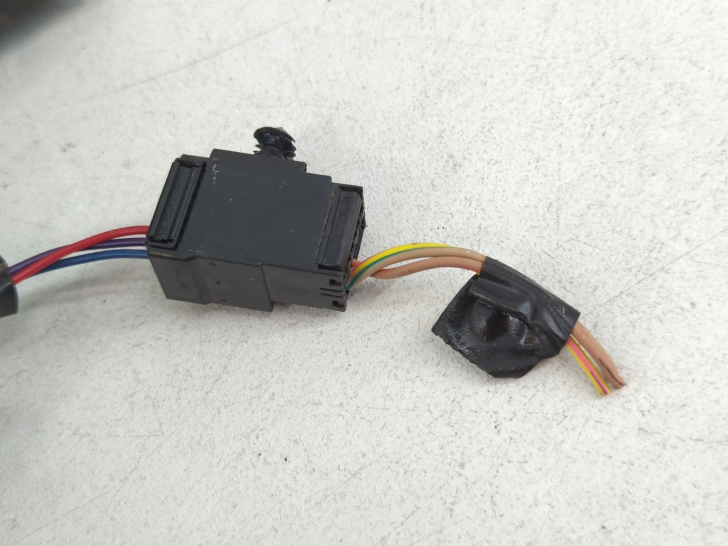 2007-2012 Dodge Caliber Driver Side View Mirror - Left Door Mirror OEM Used - Oemusedautoparts1.com