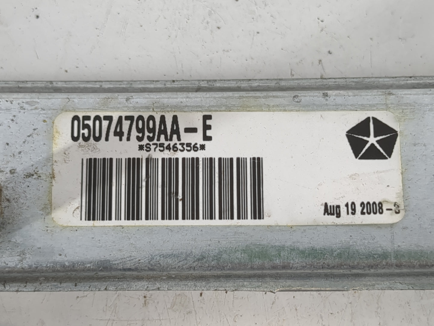2007-2010 Dodge Caliber Driver Left Front Window Regulator 1065791 - Oemusedautoparts1.com