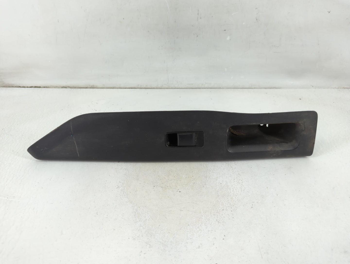 2007-2010 Dodge Caliber Master Power Window Switch Replacement Driver Side Left P/N:3748 >PP< L0047847 Fits OEM Used Auto Pa