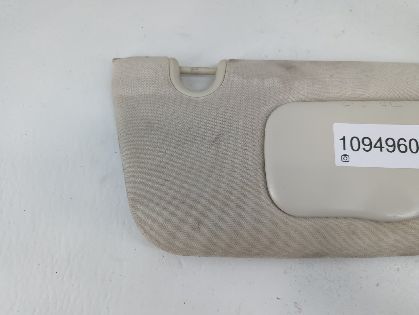 2009-2012 Dodge Caliber Sun Visor Shade Replacement Passenger Right Mirror Fits Fits 2009 2010 2011 2012 OEM Used Auto Parts