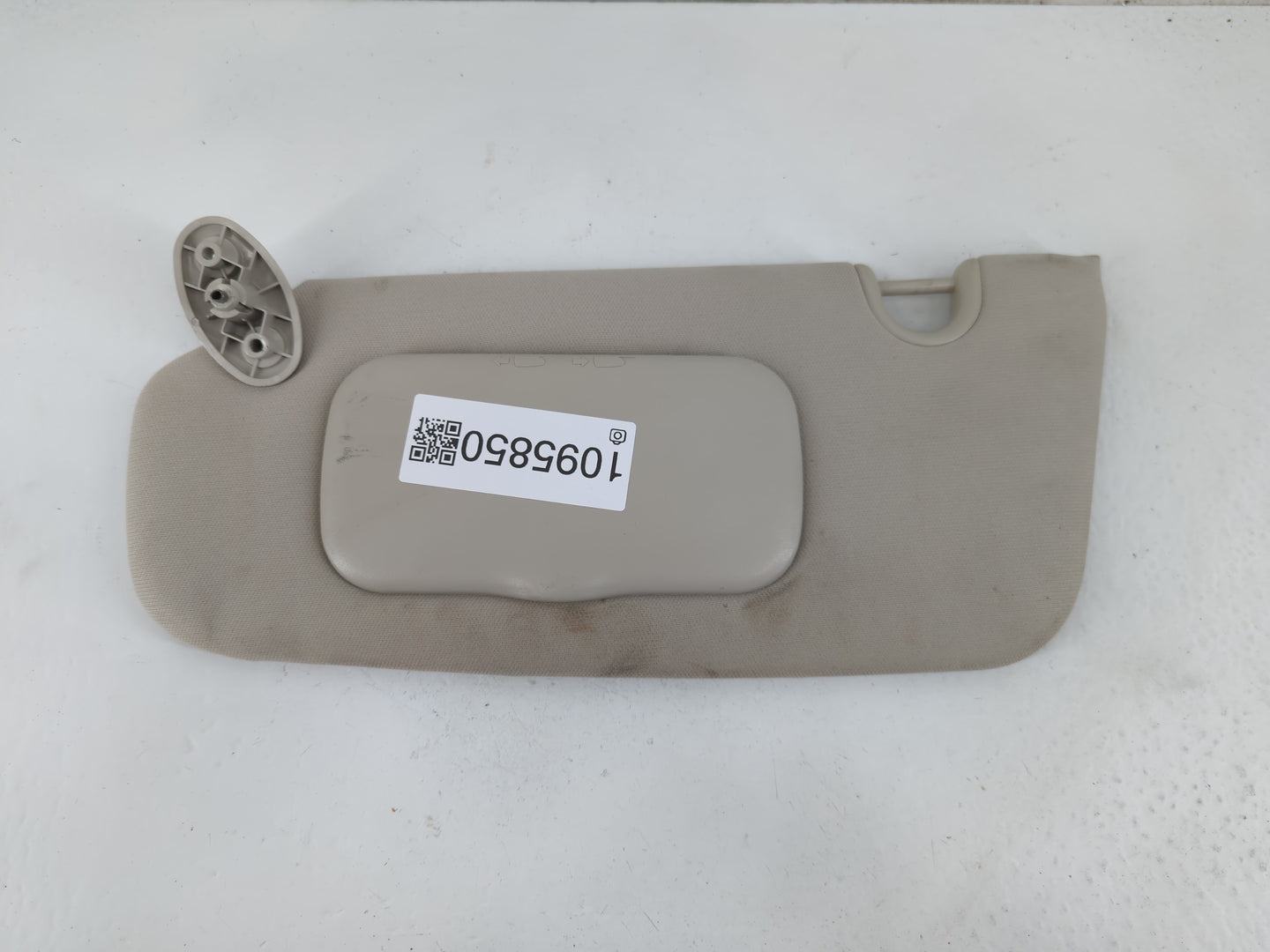2009-2012 Dodge Caliber Sun Visor Shade Replacement Driver Left Mirror Fits Fits 2009 2010 2011 2012 OEM Used Auto Parts - O