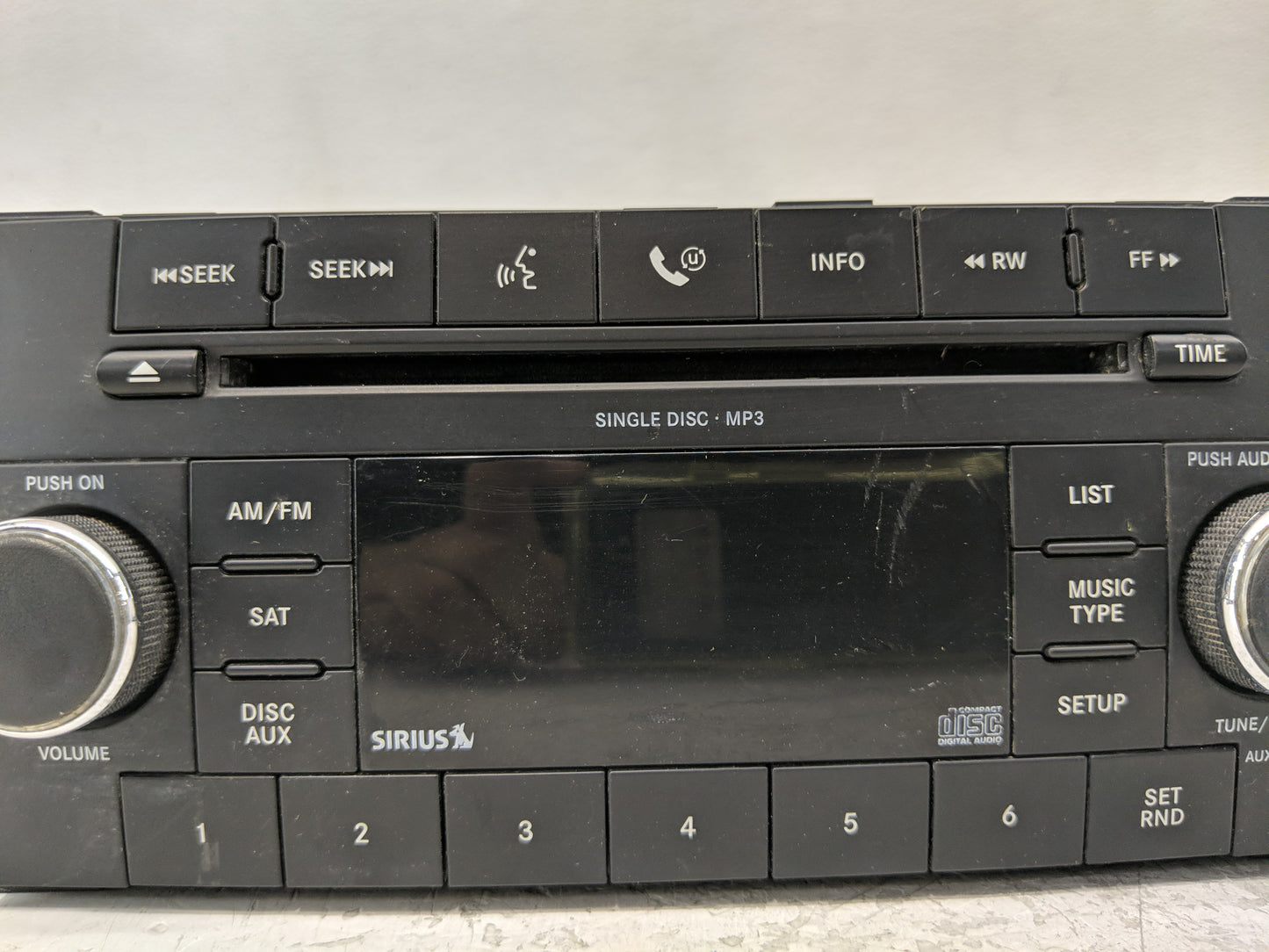 2008-2009 Dodge Caliber Radio AM FM Cd Player Receiver Replacement P/N:P68021161AD Fits Fits 2007 2008 2009 OEM Used Auto Pa