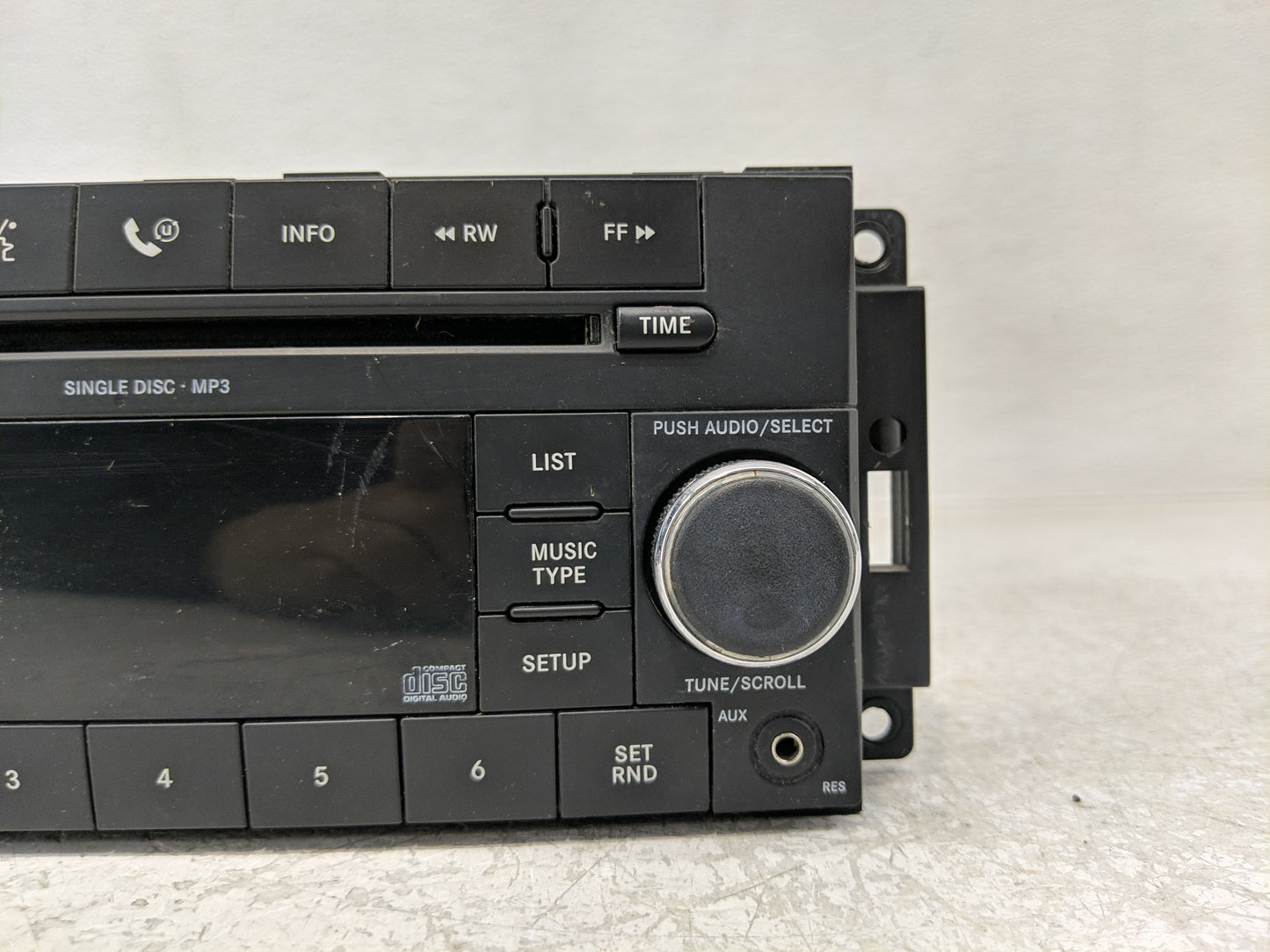2008-2009 Dodge Caliber Radio AM FM Cd Player Receiver Replacement P/N:P68021161AD Fits Fits 2007 2008 2009 OEM Used Auto Pa