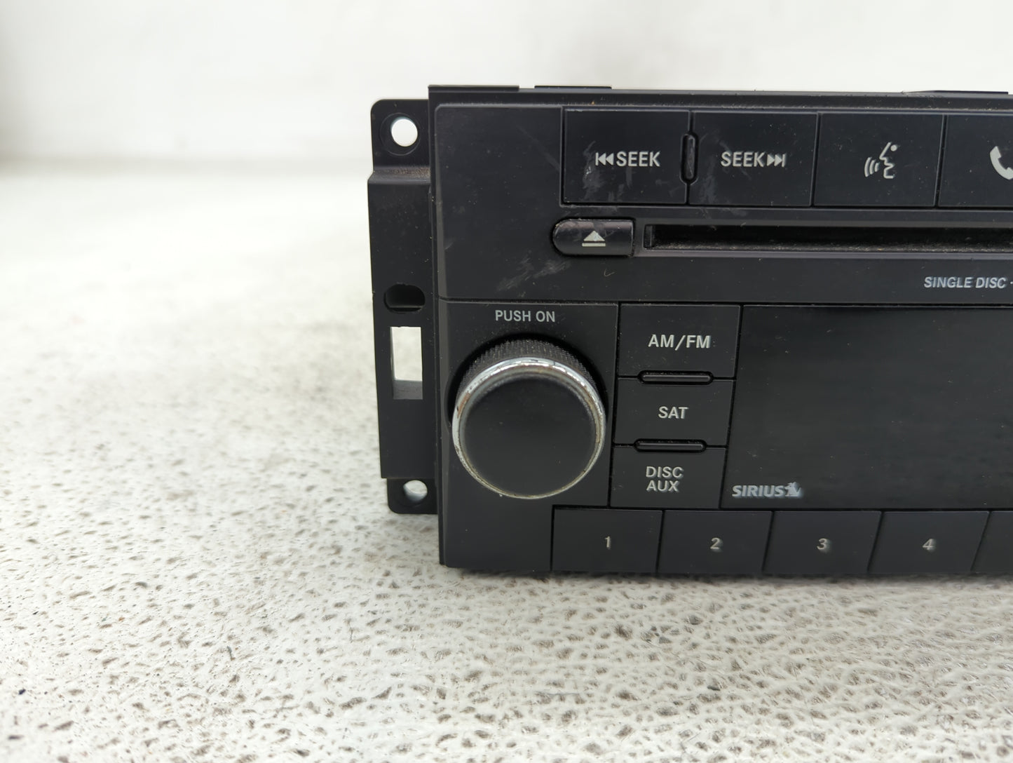 2010 Dodge Caliber Radio AM FM Cd Player Receiver Replacement P/N:P05091115AC P68021161AD Fits OEM Used Auto Parts - Oemused