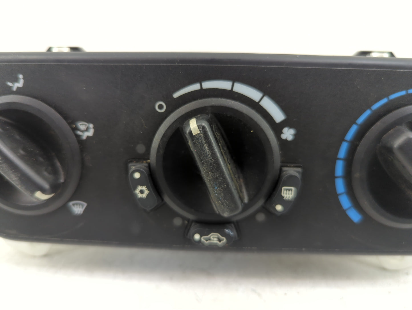 2007-2009 Dodge Caliber Climate Control Module Temperature AC/Heater Replacement P/N:P05058307AE 58024B Fits Fits 2007 2008 