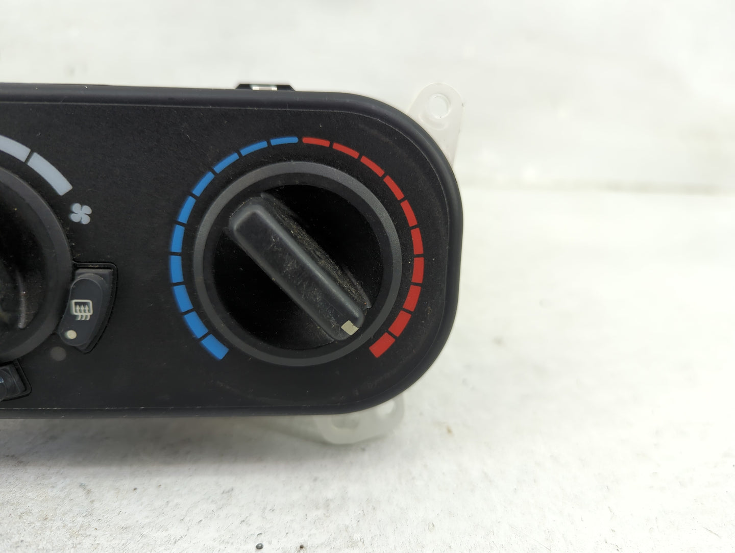 2007-2009 Dodge Caliber Climate Control Module Temperature AC/Heater Replacement P/N:P05058307AE 58024B Fits Fits 2007 2008 