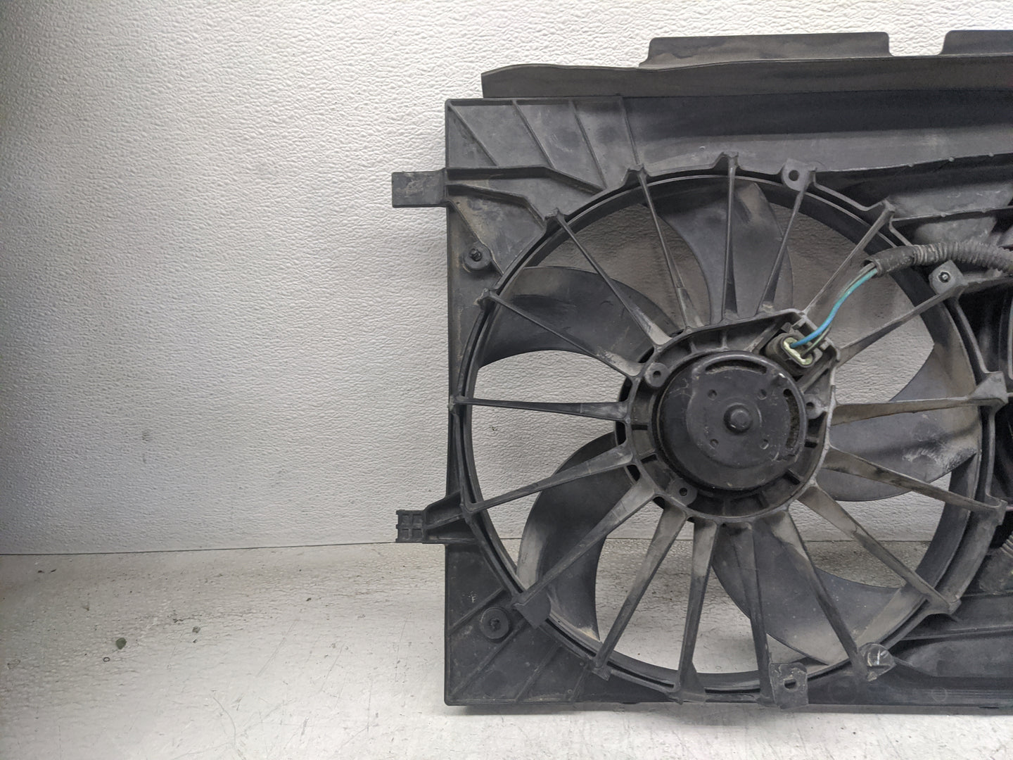 2008-2012 Dodge Caliber Electric Radiator Cooling Fan Motor Assembly - Oemusedautoparts1.com