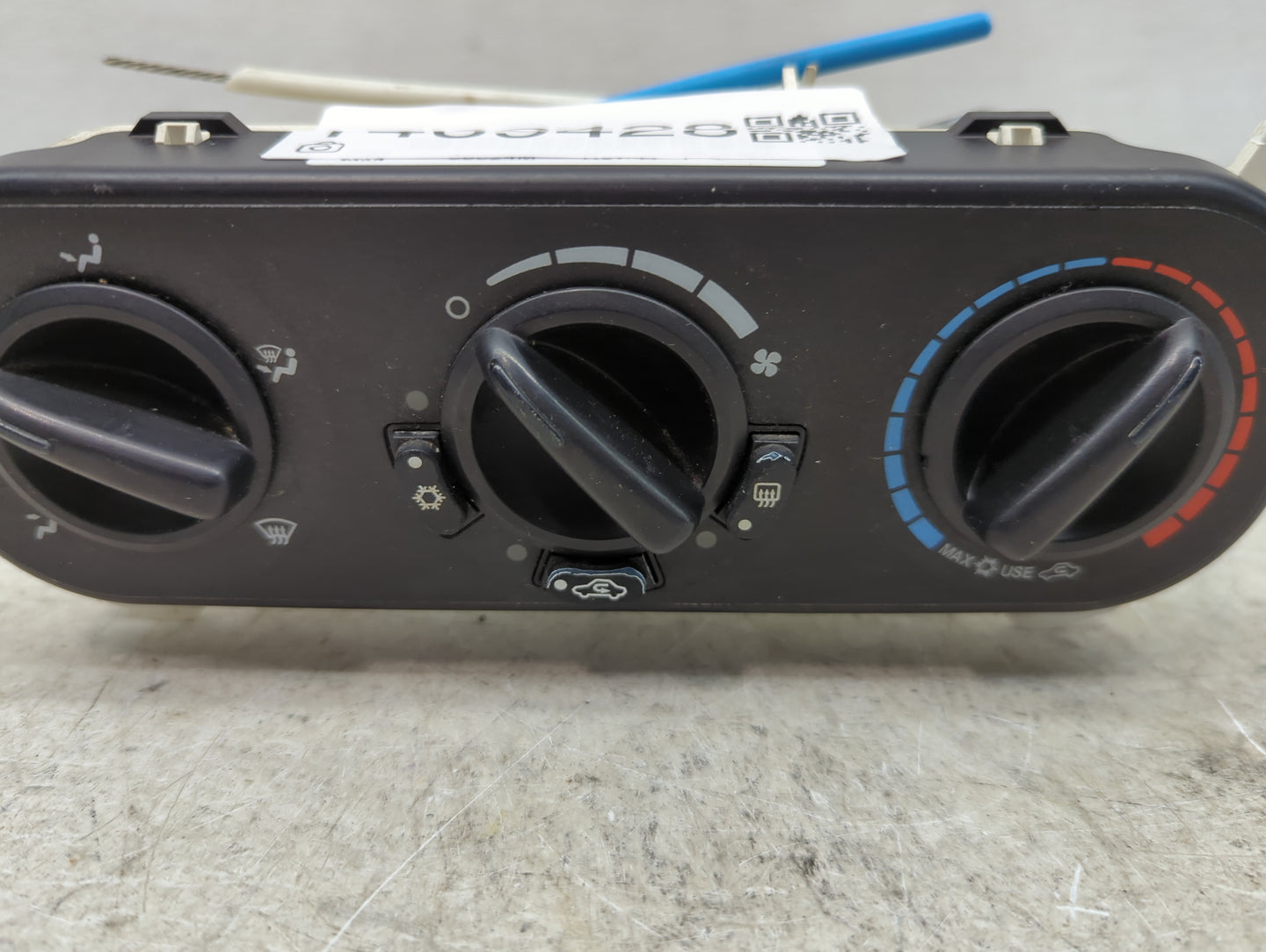2007-2009 Dodge Caliber Climate Control Module Temperature AC/Heater Replacement Fits Fits 2007 2008 2009 OEM Used Auto Part