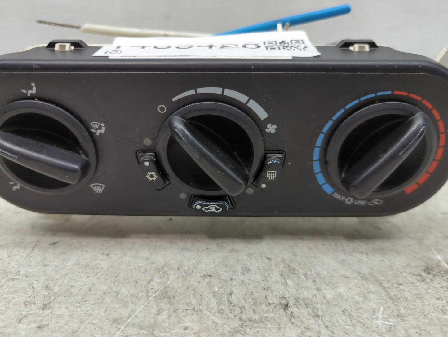 2007-2009 Dodge Caliber Climate Control Module Temperature AC/Heater Replacement Fits Fits 2007 2008 2009 OEM Used Auto Part