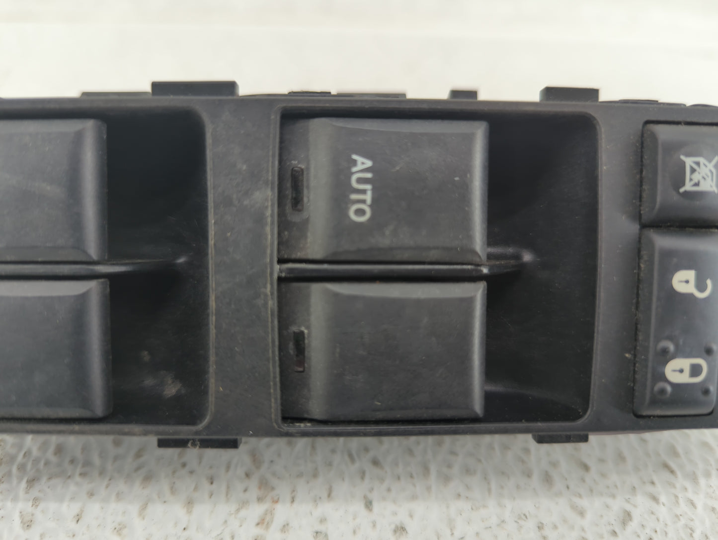 2009 Dodge Caliber Master Power Window Switch Replacement Driver Side Left P/N:56040691AB 56040691AD Fits OEM Used Auto Part