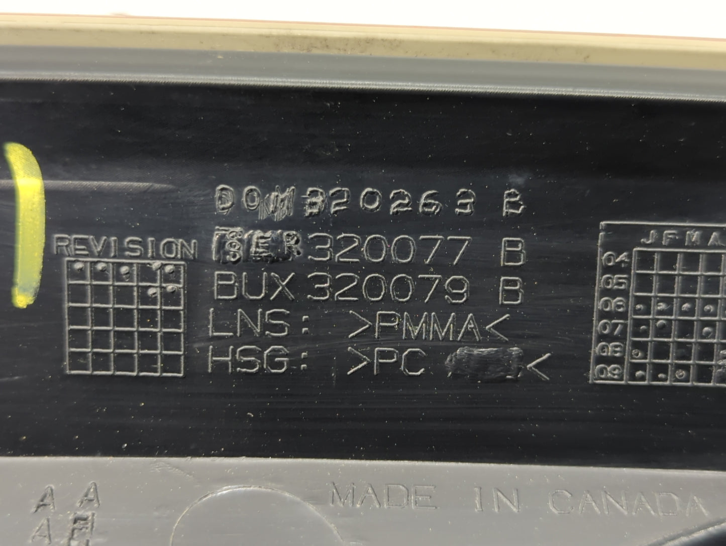 2008-2012 Dodge Caliber Tail Light Assembly Driver Left OEM P/N:320077 5160361 AA, 5303881 AH Fits Fits 2008 2009 2010 2011 