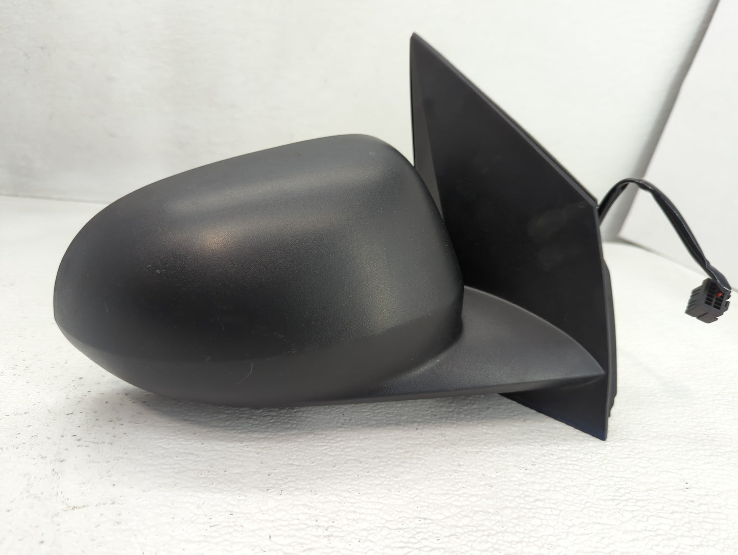 2007-2012 Dodge Caliber Passenger Side View Mirror - Right Door Mirror OEM Used - Oemusedautoparts1.com