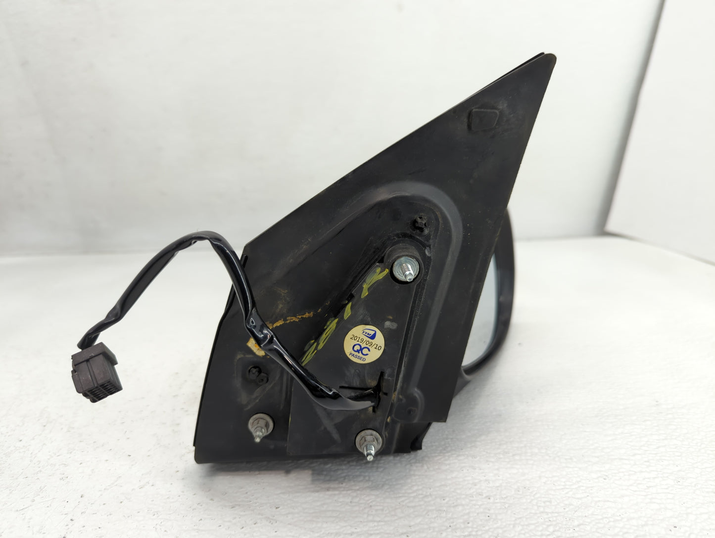2007-2012 Dodge Caliber Passenger Side View Mirror - Right Door Mirror OEM Used - Oemusedautoparts1.com