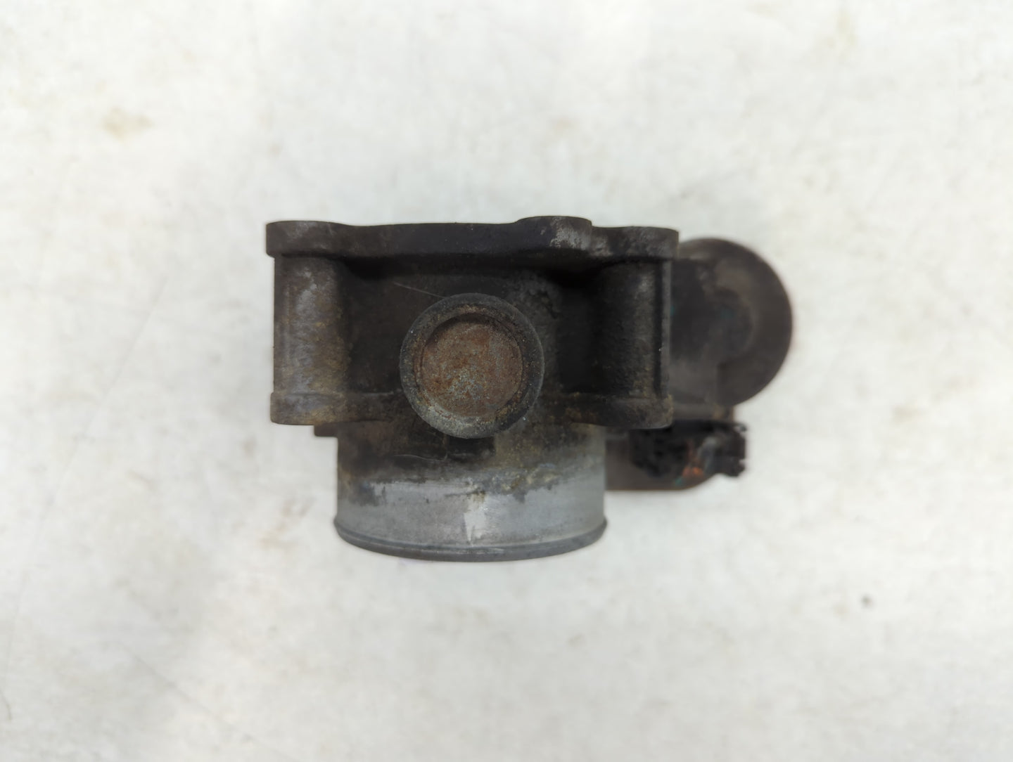 2007-2012 Dodge Caliber Throttle Body Fits Fits 2007 2008 2009 2010 2011 2012 2013 2014 2015 2016 2017 2018 OEM Used Auto Pa