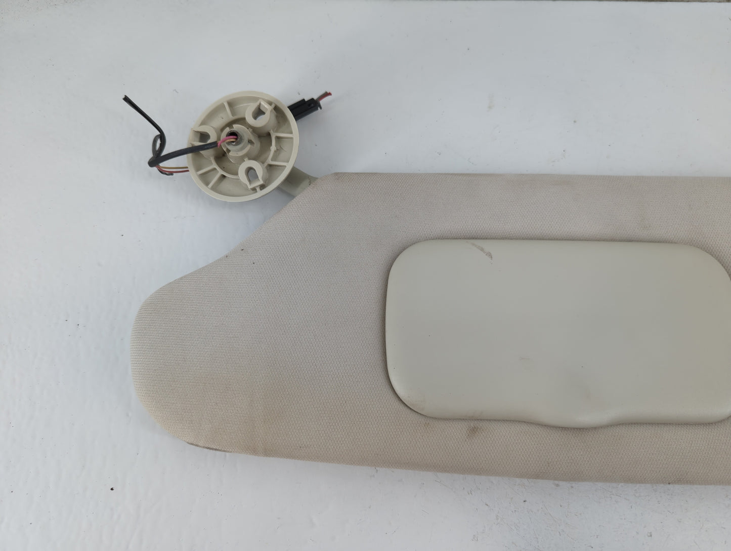 2009 Dodge Caravan Sun Visor Shade Replacement Driver Left Mirror Fits Fits 2008 2010 OEM Used Auto Parts - Oemusedautoparts