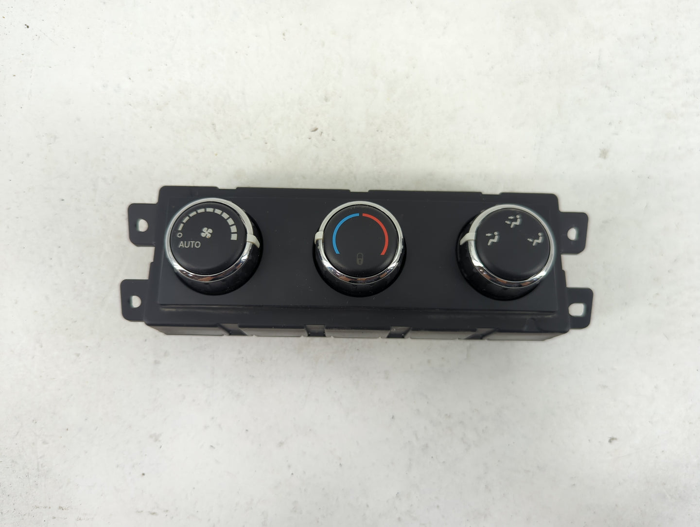2009 Dodge Caravan Climate Control Module Temperature AC/Heater Replacement P/N:55111812AD Fits Fits 2008 2010 2011 OEM Used