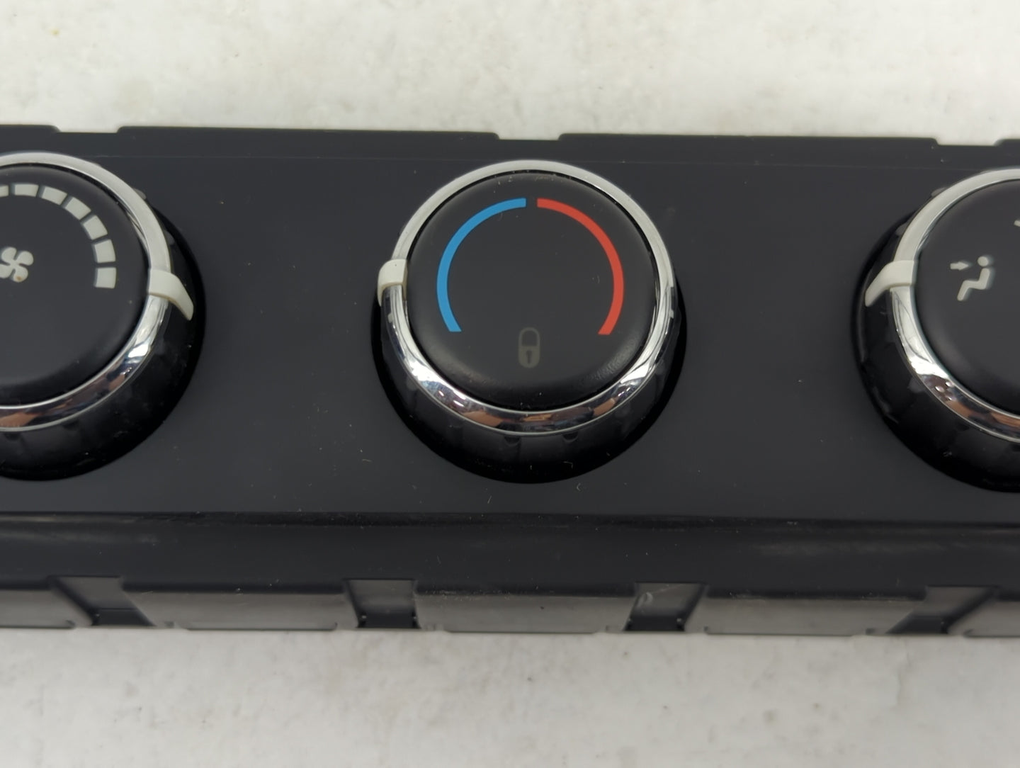 2009 Dodge Caravan Climate Control Module Temperature AC/Heater Replacement P/N:55111812AD Fits Fits 2008 2010 2011 OEM Used