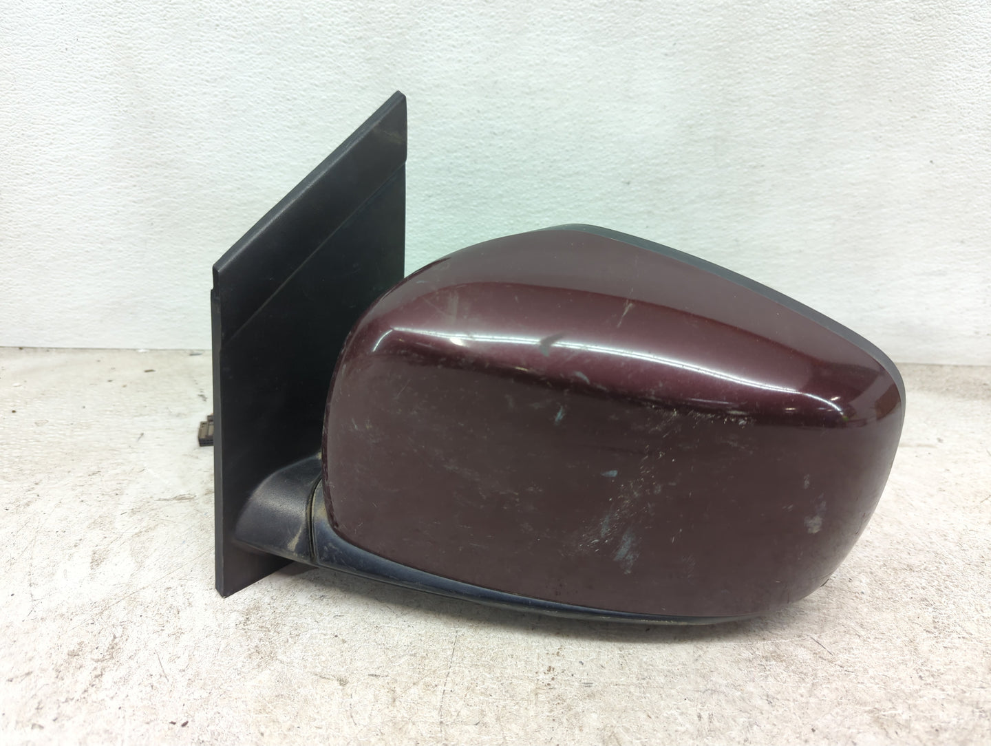 2009 Dodge Caravan Driver Side View Mirror - Left Door Mirror OEM Used - Oemusedautoparts1.com