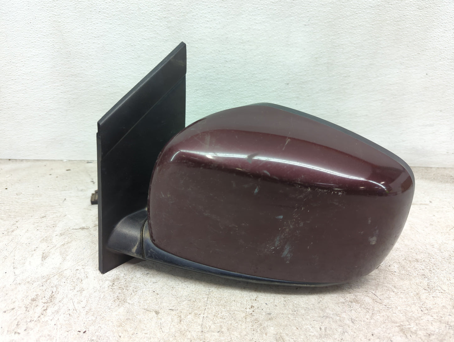 2009 Dodge Caravan Driver Side View Mirror - Left Door Mirror OEM Used - Oemusedautoparts1.com