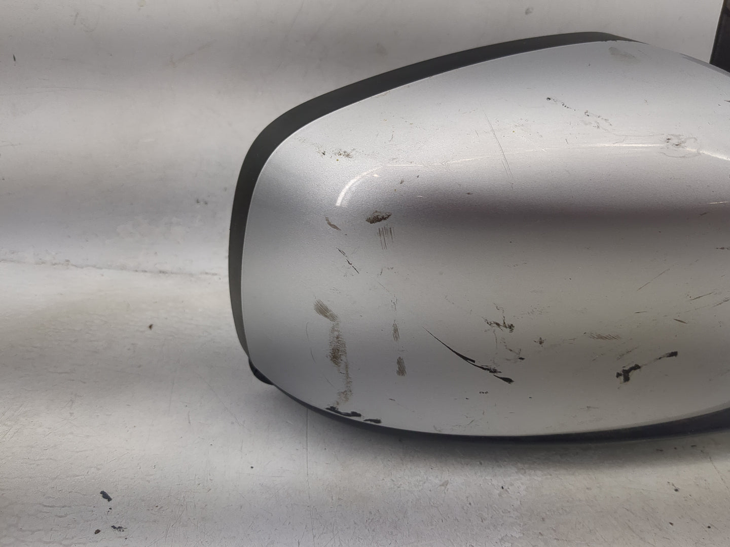 2009 Dodge Caravan Passenger Side View Mirror - Right Door Mirror OEM Used - Oemusedautoparts1.com