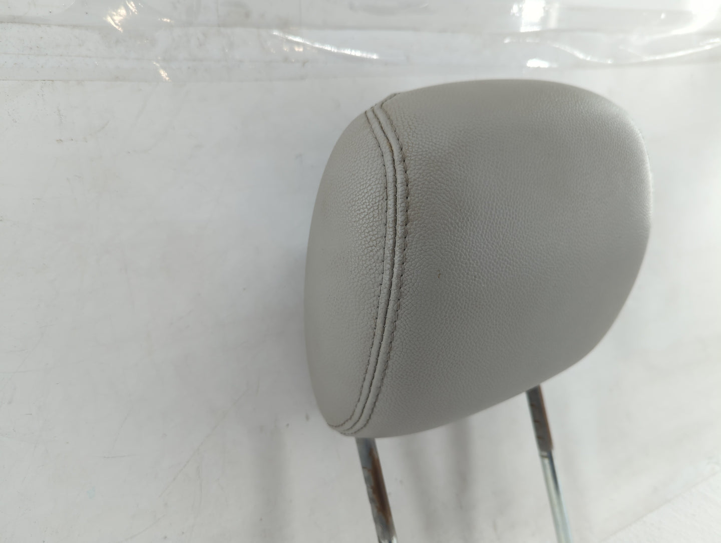 2009 Dodge Caravan Headrest Head Rest Rear Seat Fits Fits 2008 2010 OEM Used Auto Parts - Oemusedautoparts1.com