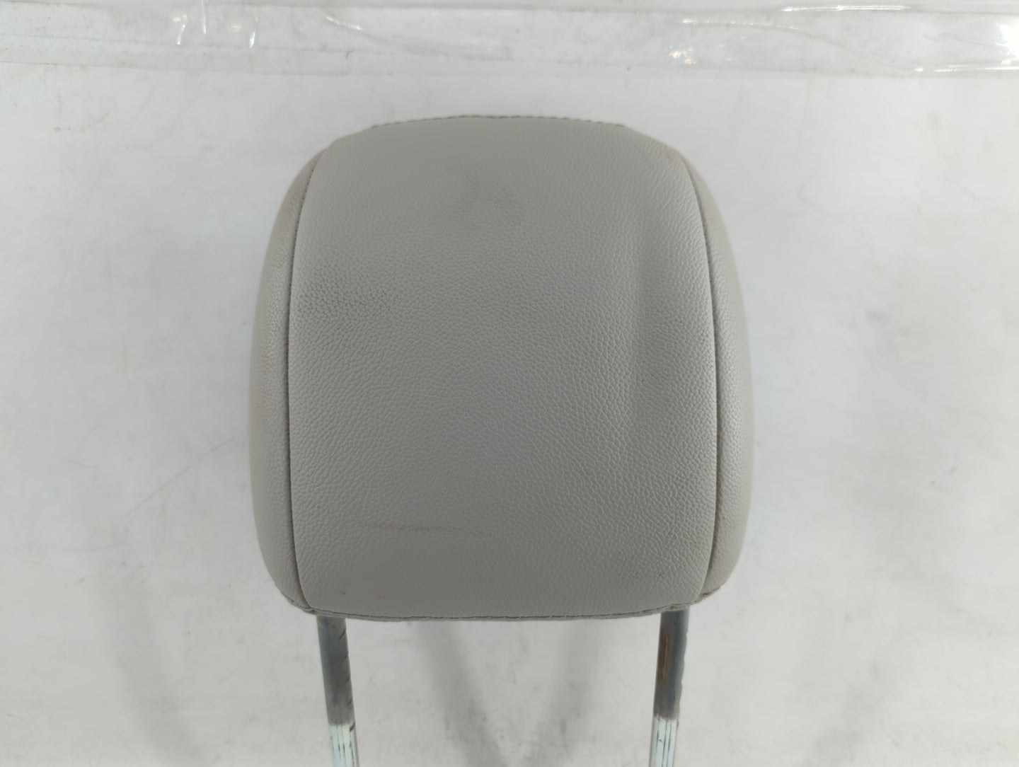 2009 Dodge Caravan Headrest Head Rest Rear Seat Fits Fits 2008 2010 OEM Used Auto Parts - Oemusedautoparts1.com