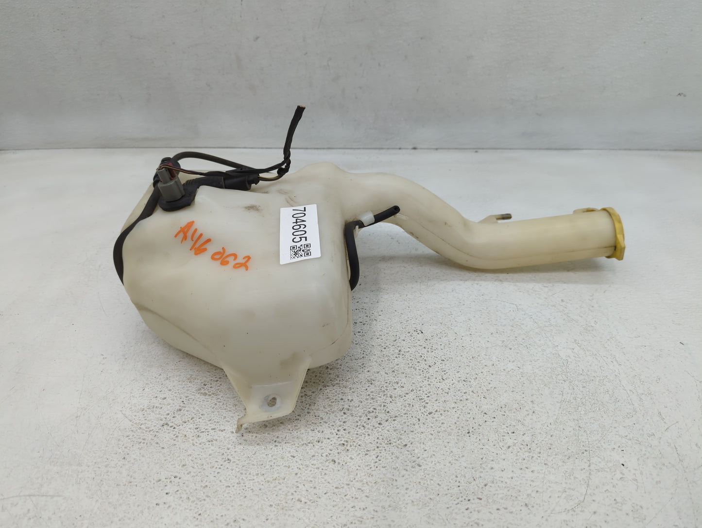 Dodge Caravan Windshield Washer Fluid Reservoir Bottle Oem - Oemusedautoparts1.com