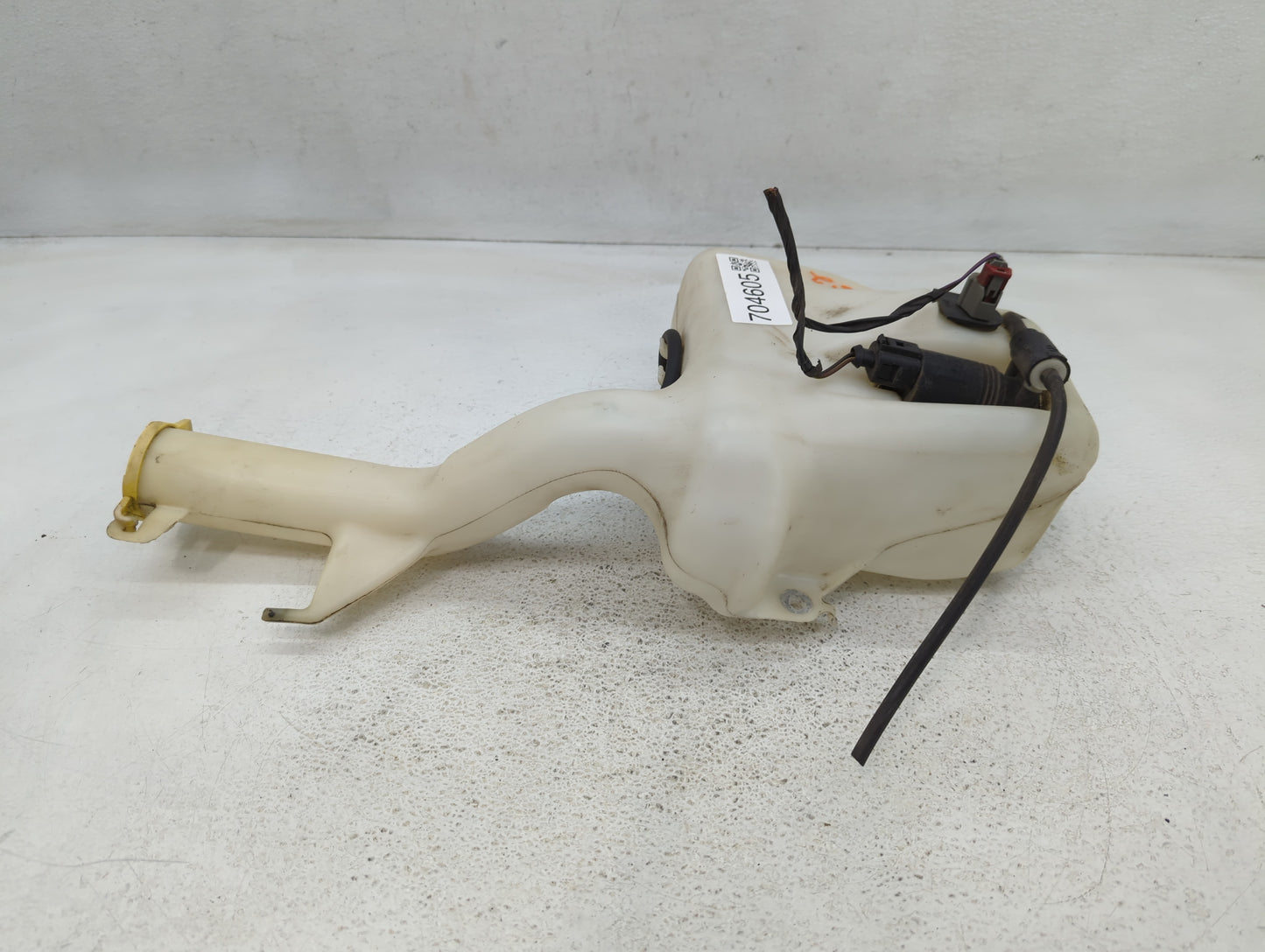 Dodge Caravan Windshield Washer Fluid Reservoir Bottle Oem - Oemusedautoparts1.com
