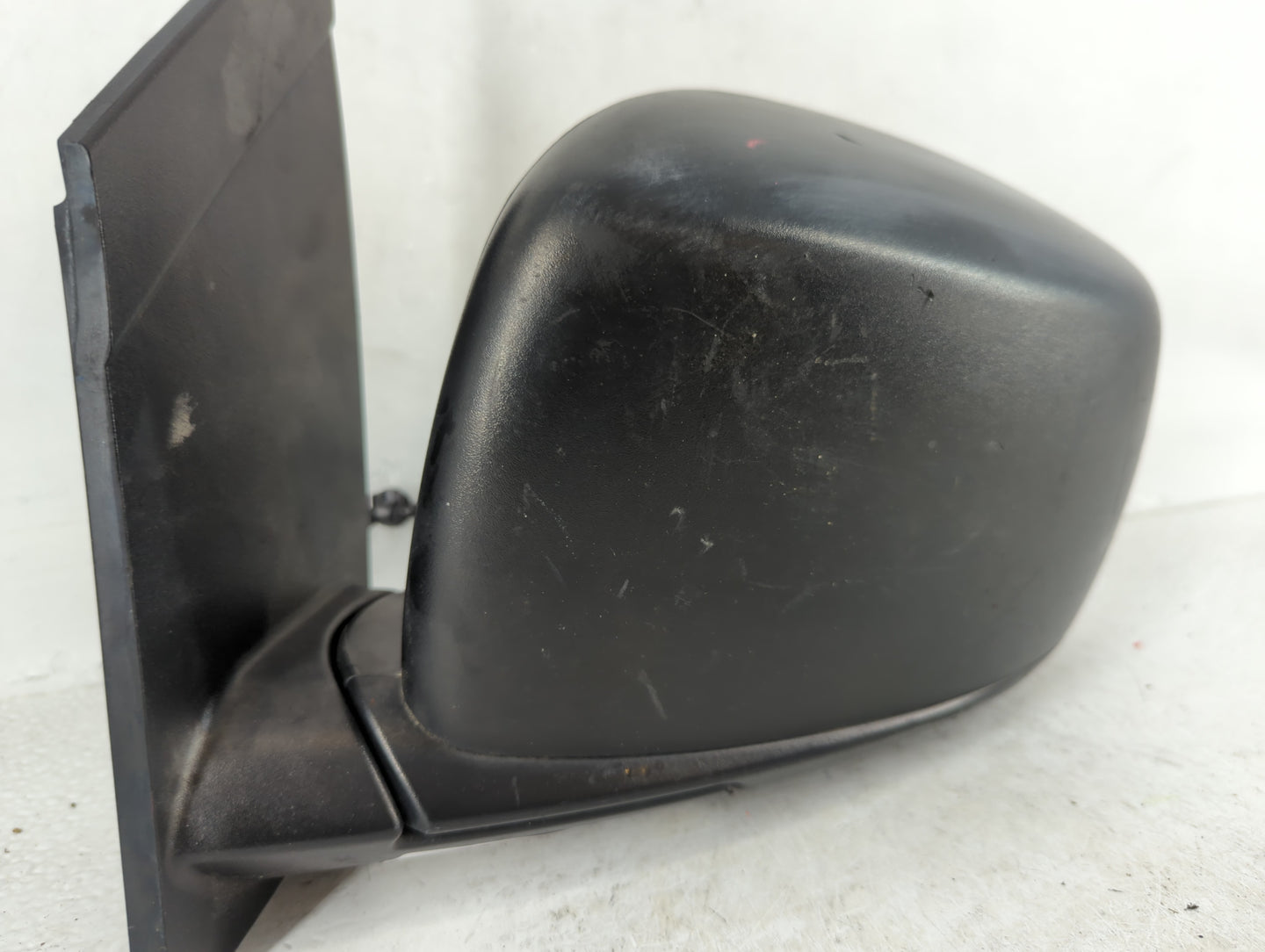 2009 Dodge Caravan Driver Side View Mirror - Left Door Mirror OEM Used - Oemusedautoparts1.com